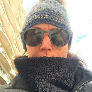 Meet your Posher, Hallie